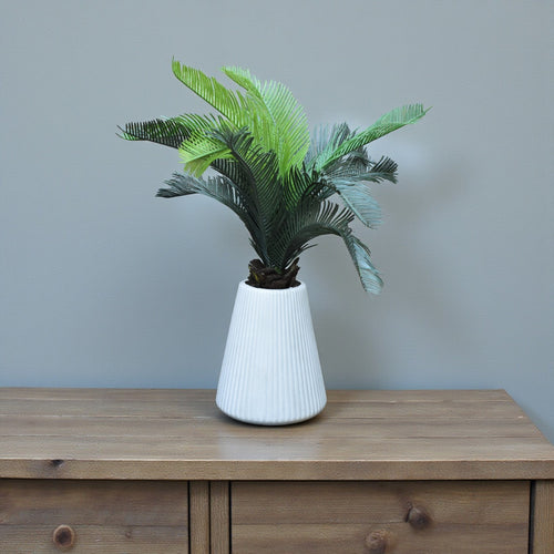 Pavo Table Planter