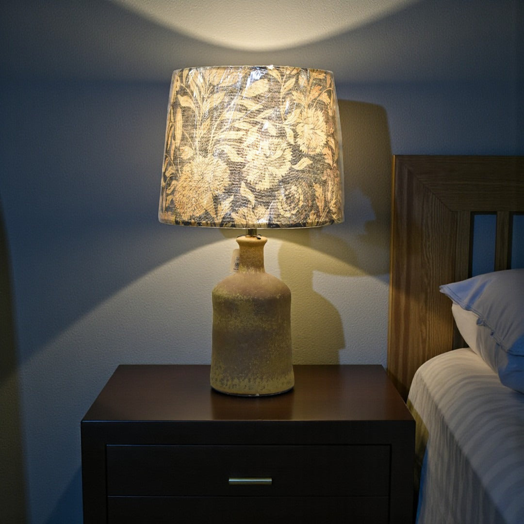 Nira Table Lamp