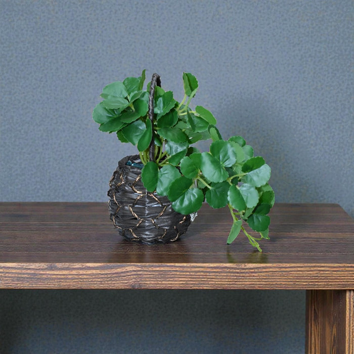 Qamar Table Planter