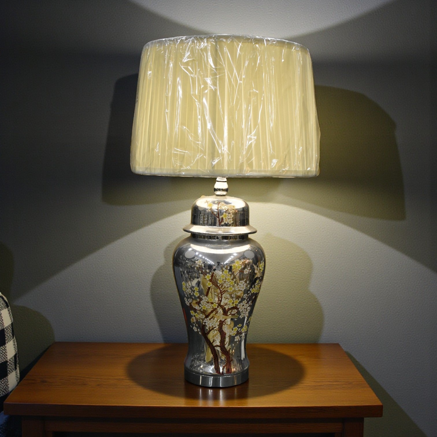 Gul Noor Table Lamp Pair