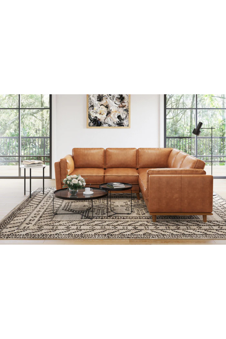 Xynder Sectional Sofa Leatheriate
