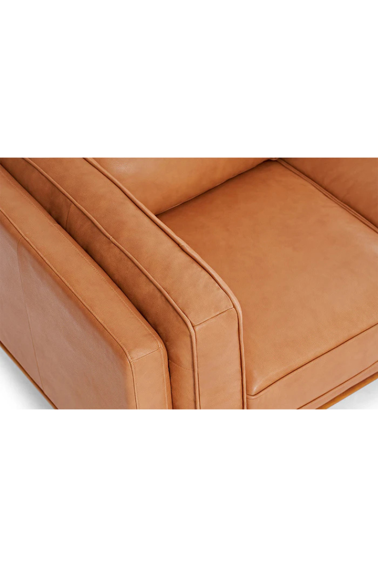 Xynder Sectional Sofa Leatheriate