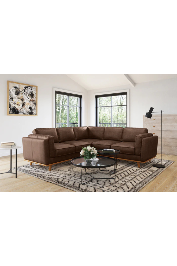Xynder Sectional Sofa Leatheriate