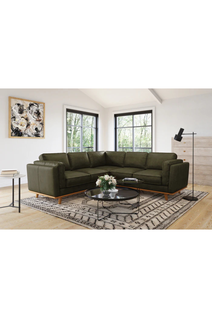 Xynder Sectional Sofa Leatheriate
