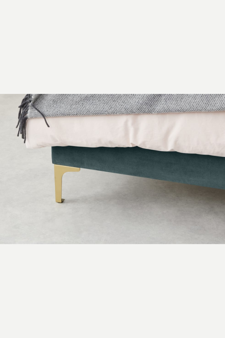 Aalin Upholstered Bed