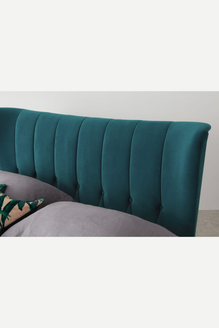 Ailey Upholstered Bed