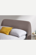 Daver Upholstered Bed