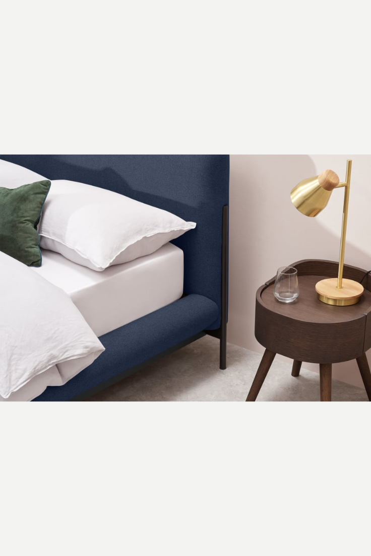 Zinus Upholstered Bed