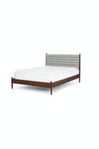 Erable Upholstered Bed