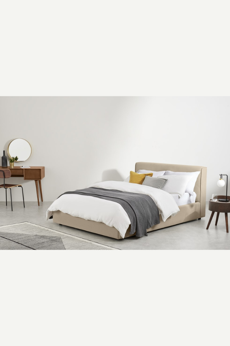 Quinn Upholstered Bed