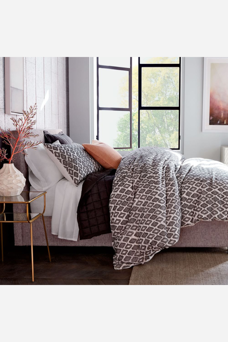 Liliana Upholstered Bed with Storage