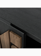 Lavenia Console