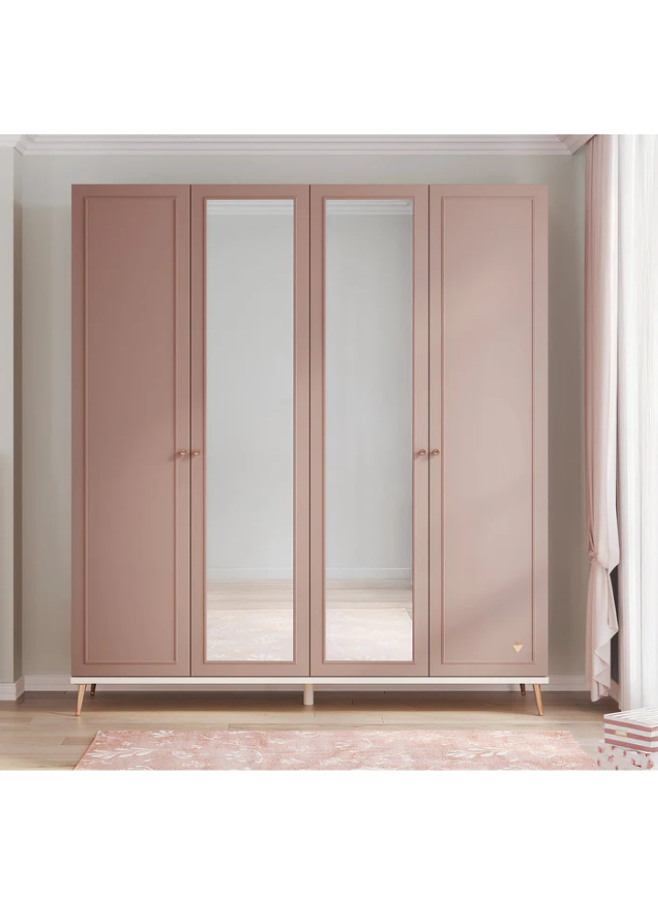 Veloura Wardrobe