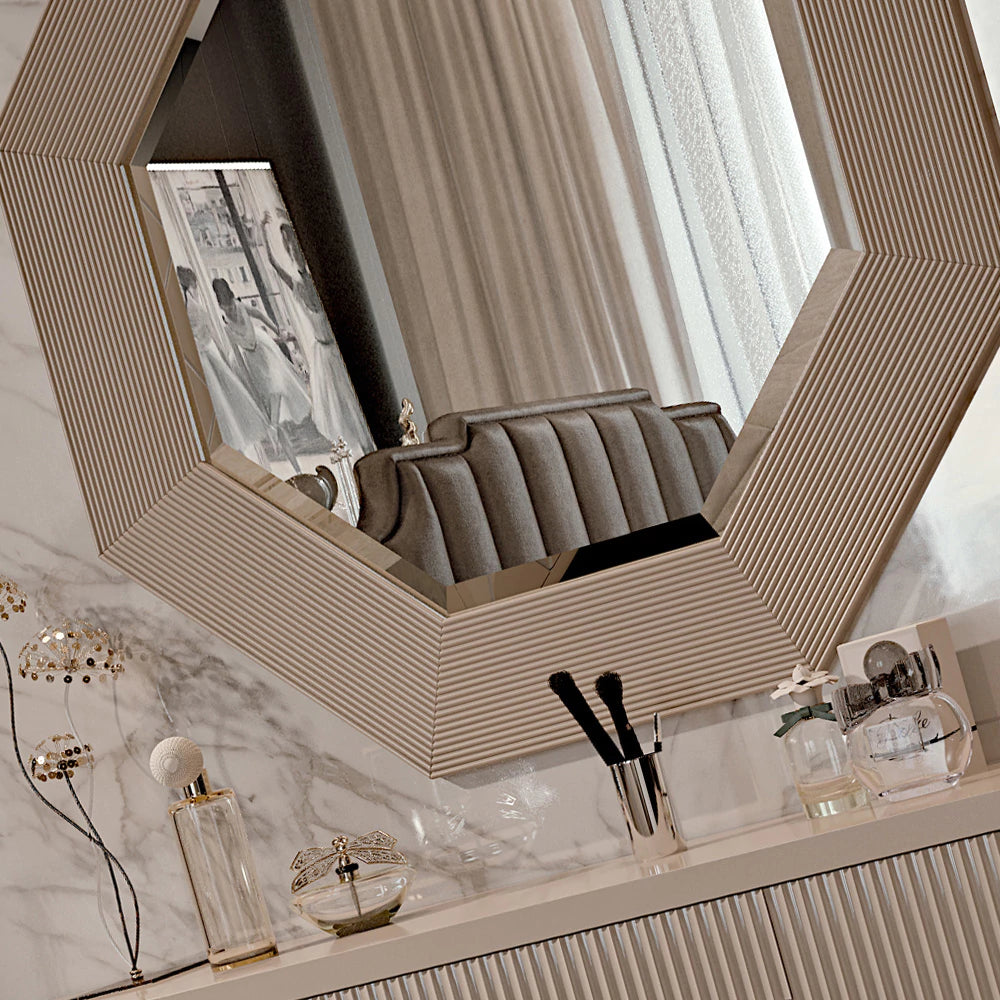 Luxury 5 Drawer Deco Dresser Set