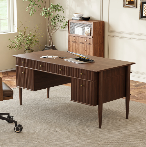 Adaptix Exective Table