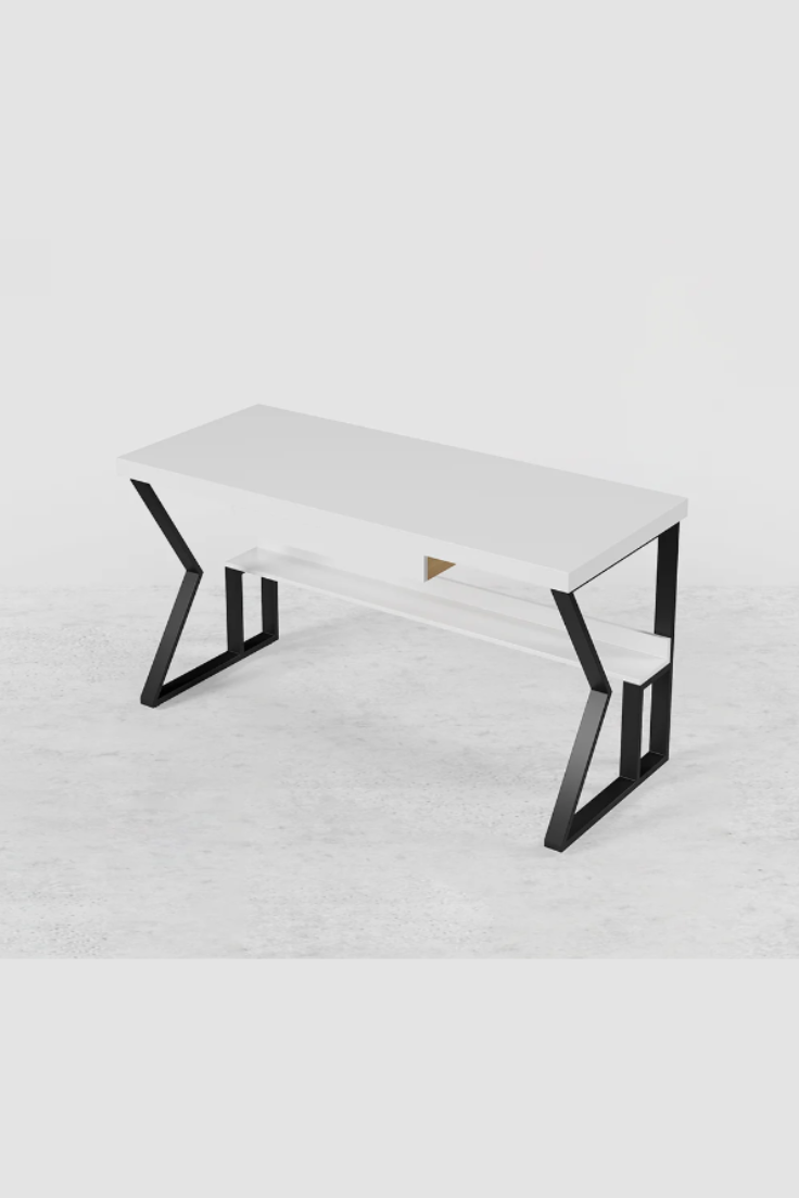 Clario Desk