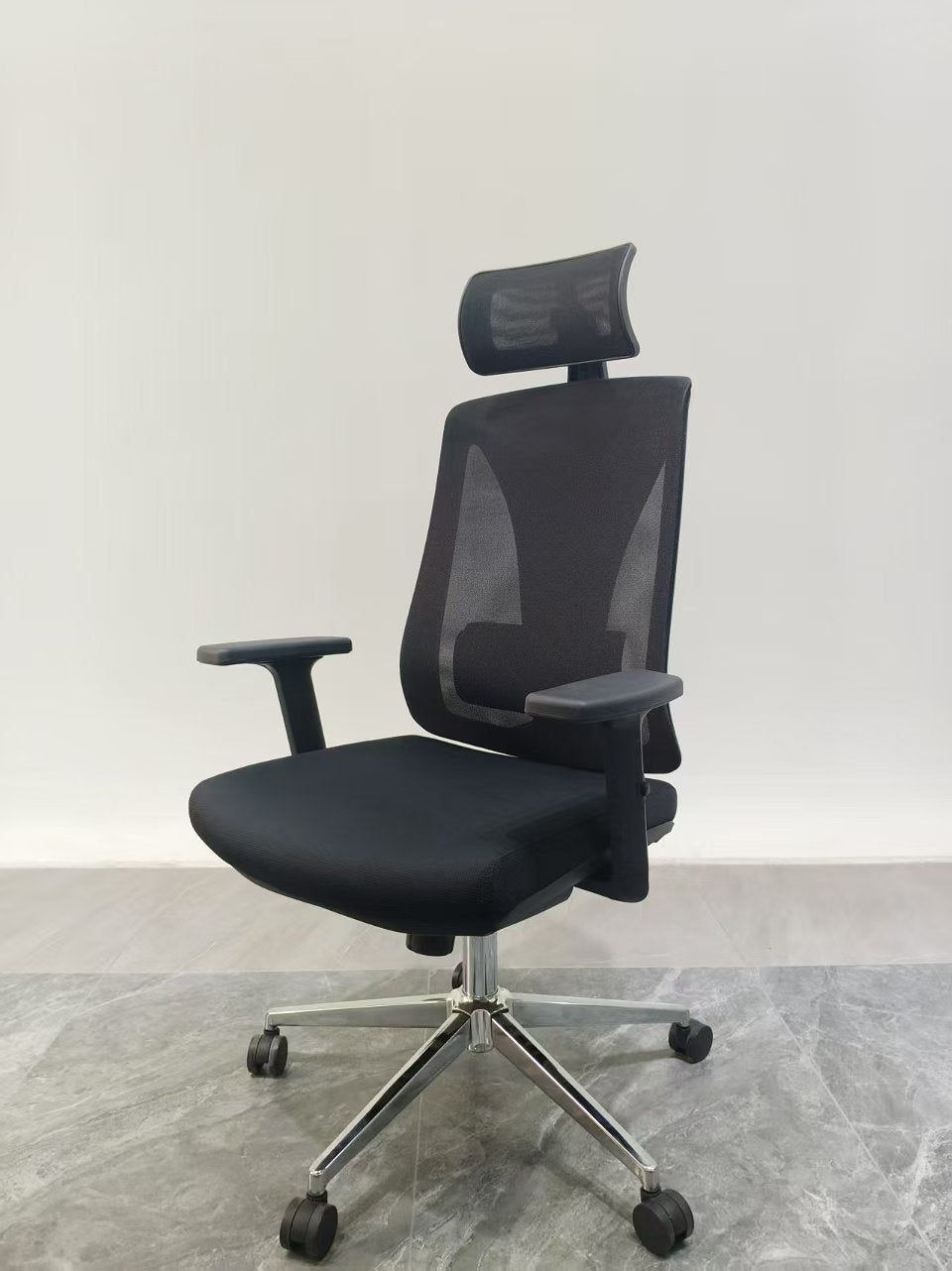 Violace Ergonomic Manager Chair