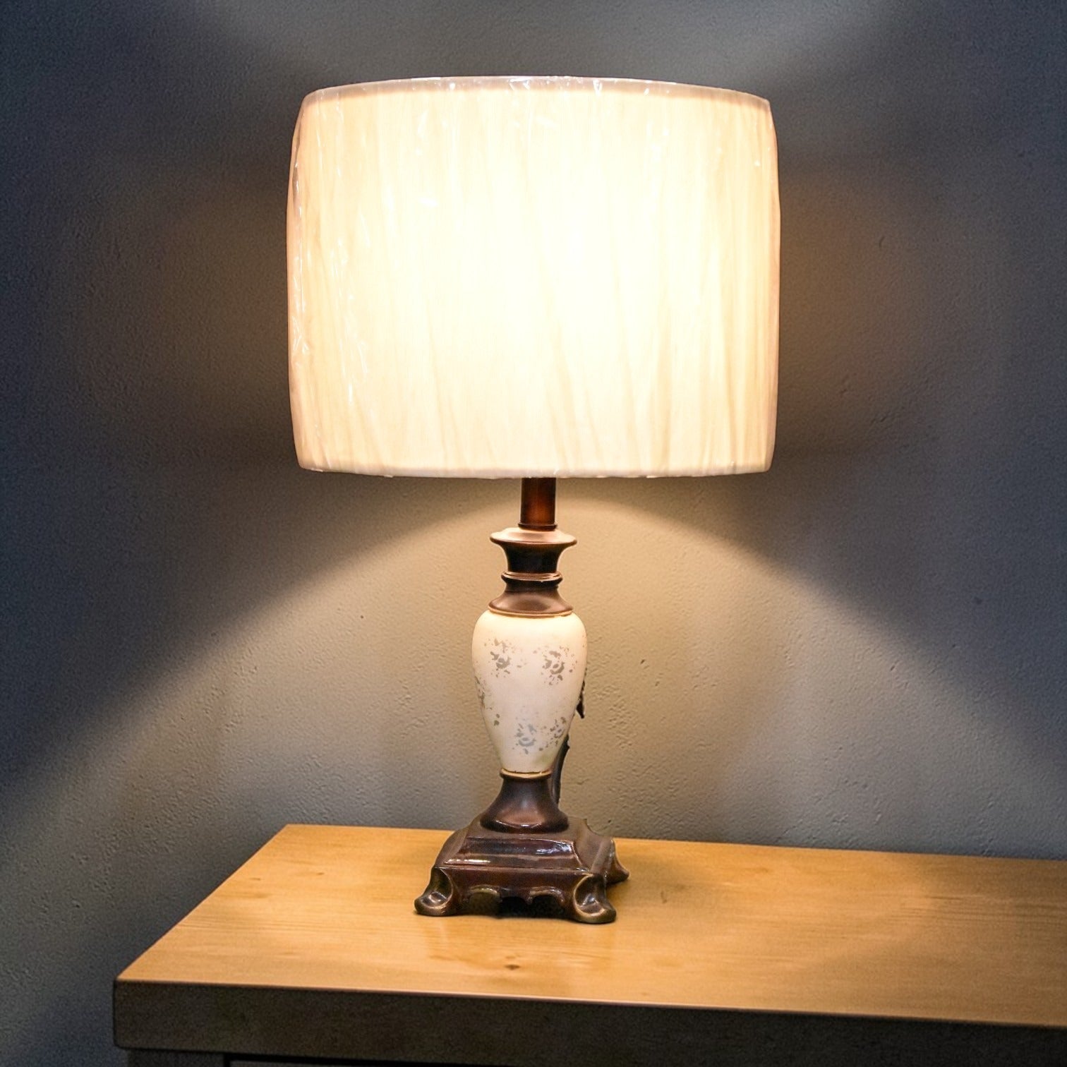 Elowen Table lamp Pair