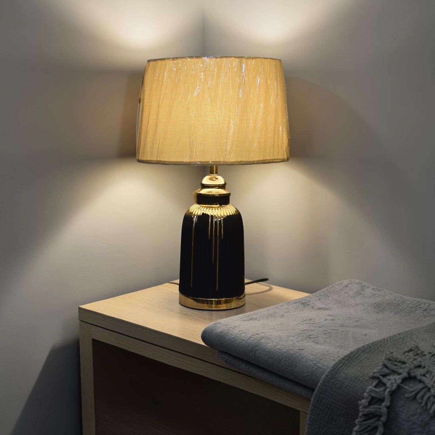Zorven Table Lamp Pair