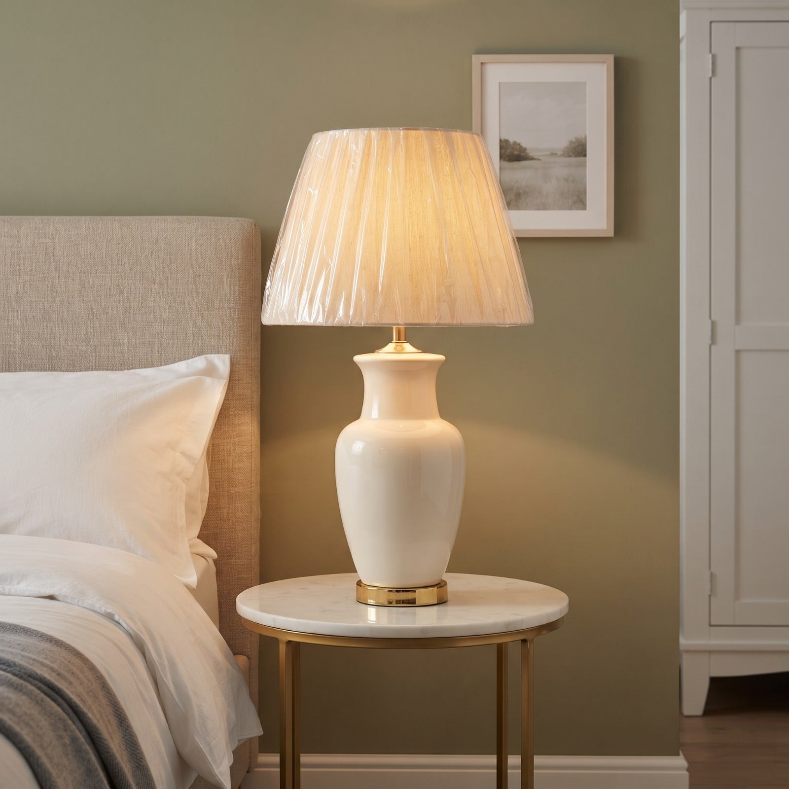 Velnora Table Lamp Pair