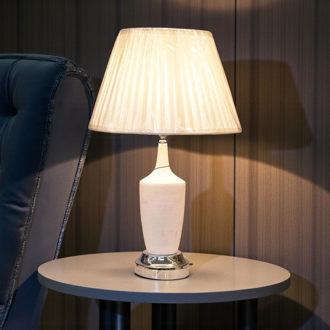Vylora Table Lamp Pair