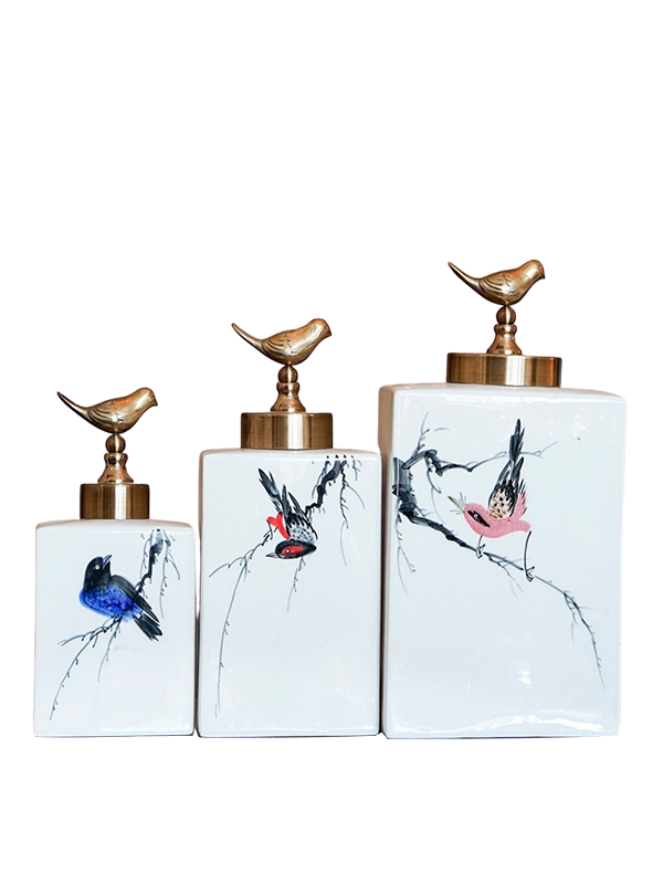 White Chestnut Decorative Set