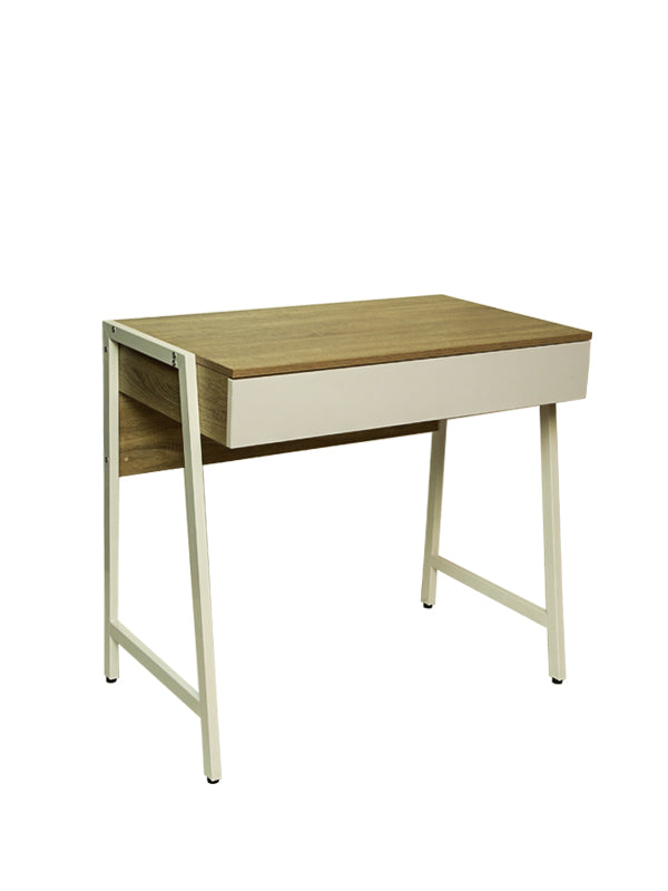 Liliana Study Table