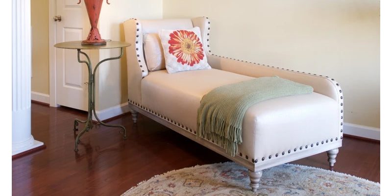 Debbie Sofa