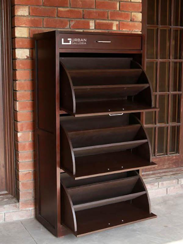 Genera Shoe Rack